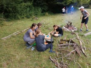 73ecb105-c800-4720-9e06-8b325a771787-1