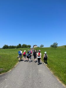 FDE4A8DB-F6BA-4276-AE9F-8845CA4B2853